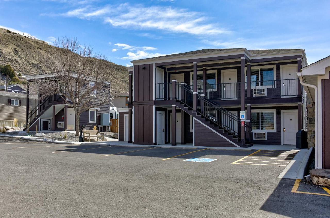 Roosevelt Hotel - Yellowstone جاردينر المظهر الخارجي الصورة